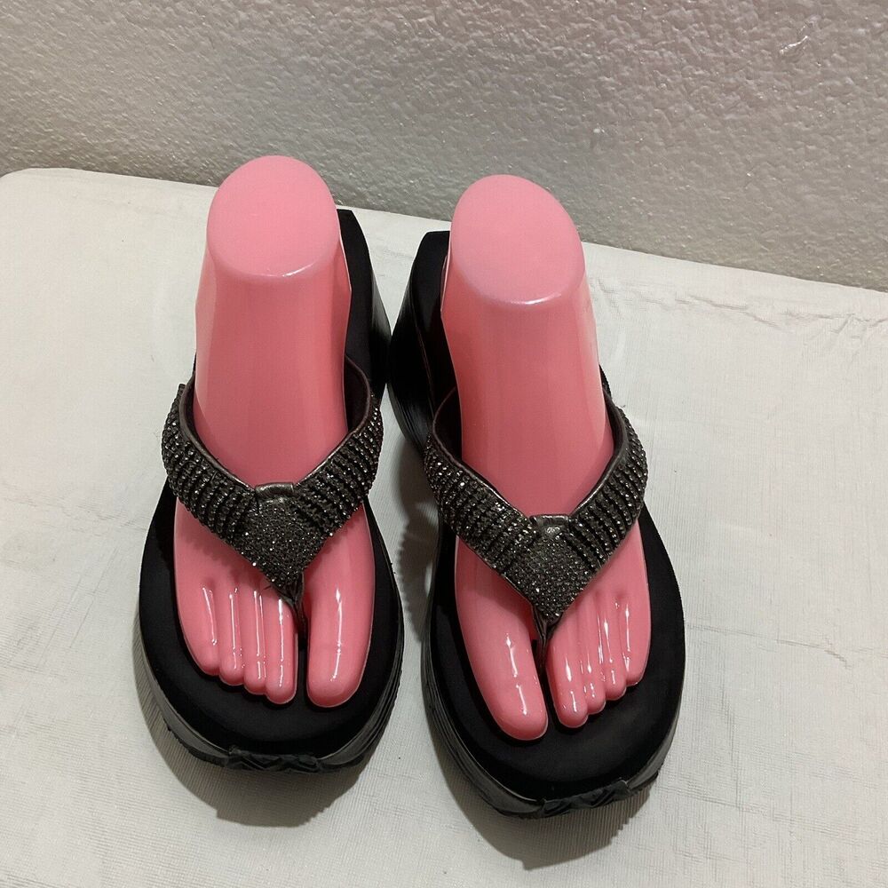 Volatile Platform Wedge Flip Flop Thong Sandals Metalli Leather Women Sz 10Bling